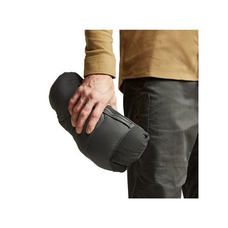 ΑΝΔΡΙΚΌ ΜΠΟΥΦΆΝ ΜΕ ΠΟΎΠΟΥΛΑ SITKA KELVIN LITE DOWN - ΜΑΎΡΟ