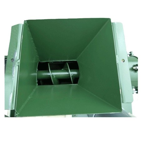 BONE AND MEAT GRINDER MÉTALLURGIE GLM ON POWER TAKE-OFF