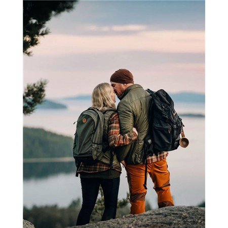 CASACO HOMEM PINEWOOD WOOL INSULATED MIDLAYER - MOSS GREEN