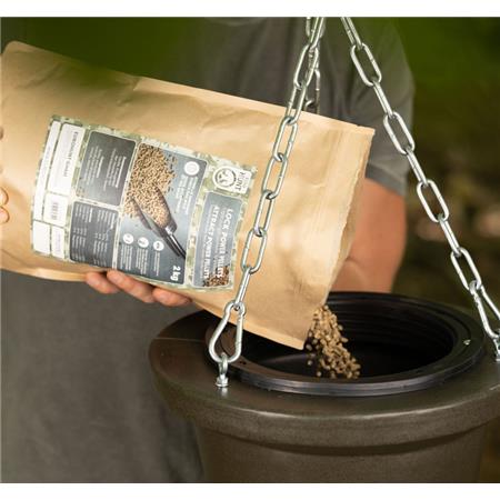 COMEDOURO AUTOMÁTICO EUROHUNT EVOLUTION + GRANULÉS POWER LOCK