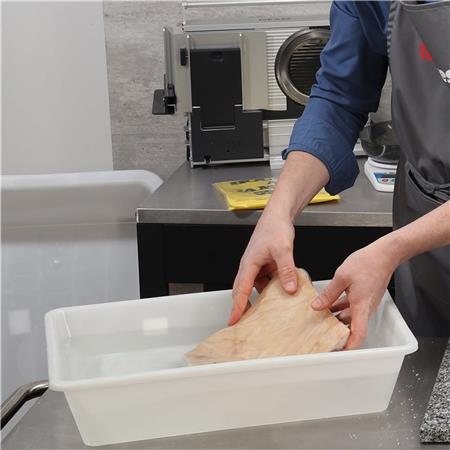 FOOD CONTAINER TOM PRESS