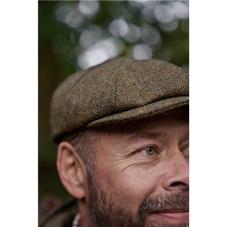 GORRA HARKILA KENMORE FLAT - FOREST GREEN/HERRINGBONE