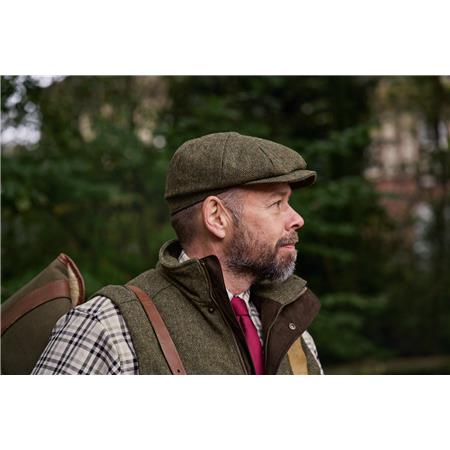 GORRA HARKILA KENMORE FLAT - FOREST GREEN/HERRINGBONE