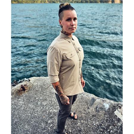 ΓΥΝΑΙΚΕΊΟ ΜΑΚΡΥΜΆΝΙΚΟ ΠΟΥΚΆΜΙΣΟ PINEWOOD EVERYDAY TRAVEL L/S W - ΧΡΏΜΑ ΆΜΜΟΥ