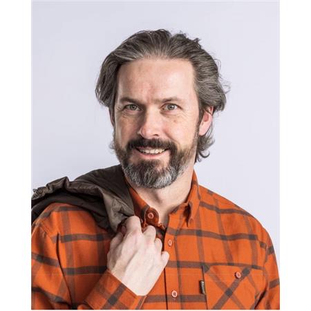 KOSZULA MĘSKA Z DŁUGIM RĘKAWEM PINEWOOD VÄRNAMO FLANNEL - TERRACOTTA/BRĄZOWY