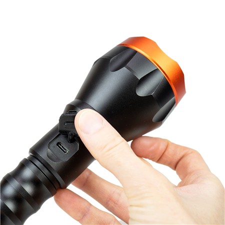 LAMPE TORCHE PNI ADVENTURE F550 CRYSTAL PORT USB