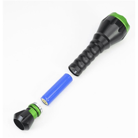 LAMPE TORCHE PNI ADVENTURE F750 PORT USB