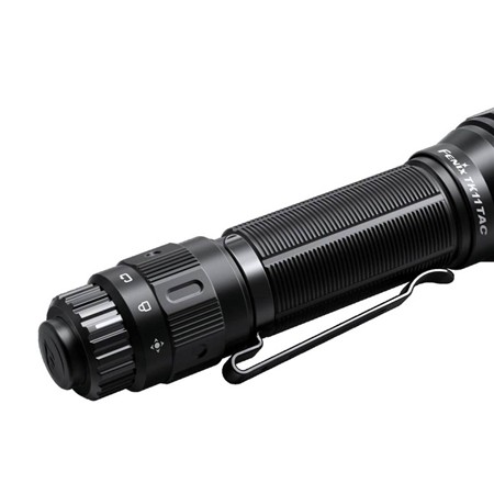 LOMMELYGTE FENIX MED PATENTERET TAKTISK AFBRYDER TK11TAC 1600 LUMENS