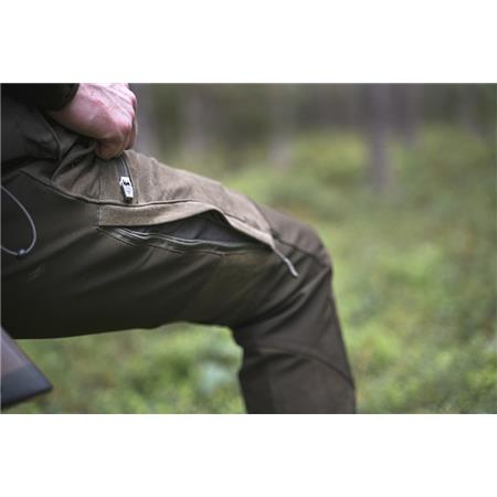 MEN'S TROUSERS PINEWOOD FINNVEDEN HYBRID TRS - OLIVE