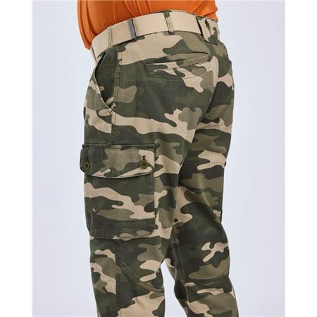 PANTALON PENTRU BĂRBAȚI PINEWOOD VÄRNAMO SERENGETI - KHAKI CAMUFLAJ