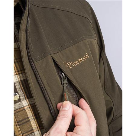 SOFTSHELL TIL HERRE PINEWOOD SMÅLAND STRETCH SHELL - OLIVEN/BRUN