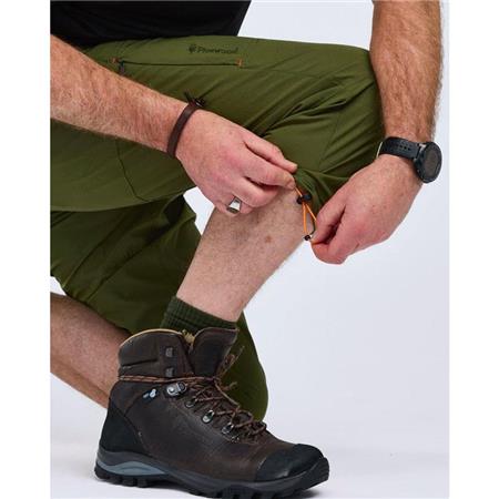 SPODNIE MĘSKIE PINEWOOD FINNVEDEN SPORTS LIGHT 3/4 - SOSNOWA ZIELEŃ