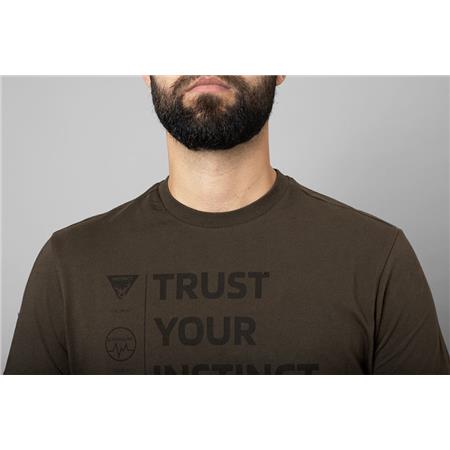 T-SHIRT MĘSKI Z KRÓTKIM RĘKAWEM HARKILA INSTINCT S/S - BRĄZOWY