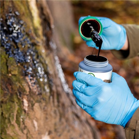 VEGETABLE TAR WEISSKIRCHEN WITH APPLICATION BRUSH - 500ML