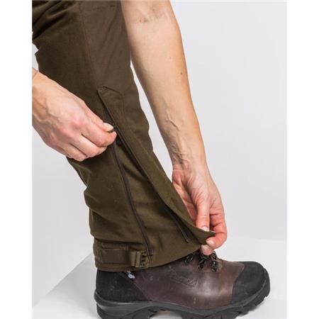 WOMEN'S PANTS PINEWOOD SMÅLAND FOREST - GREEN